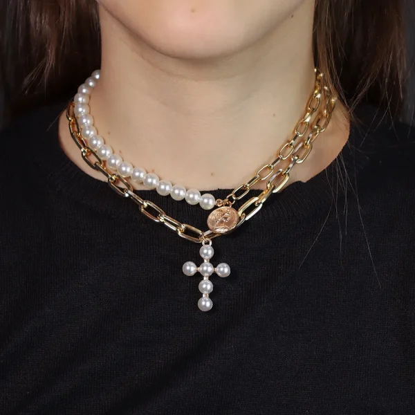 Collares con dije de cruz